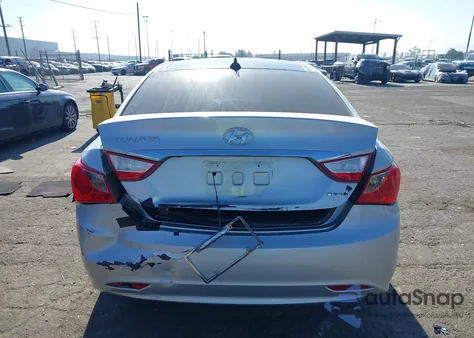 2012 Hyundai Sonata Limited z USA, uszkodzony, nr VIN 5NPEC4AC0CH420863